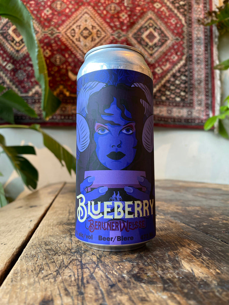 blueberry berlinerweisse can on bar top